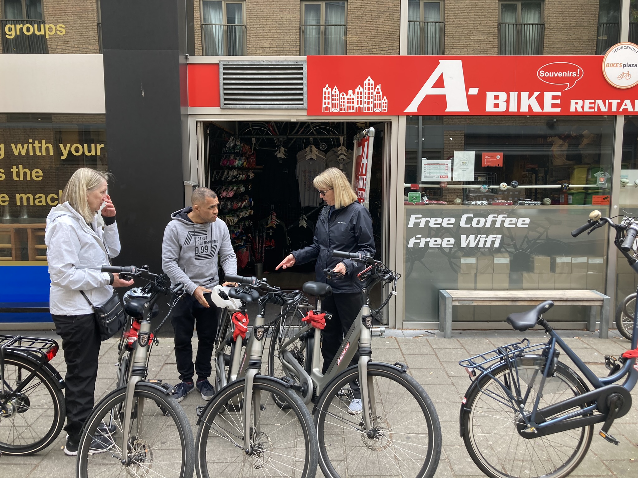 Edam and Volendam – May 30th